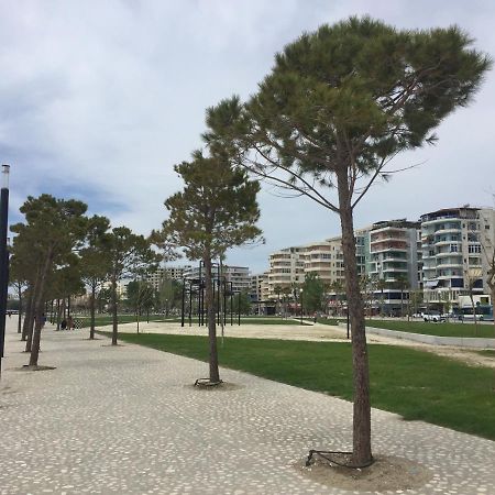Sea View Apartment Onorato 1 Vlore Luaran gambar